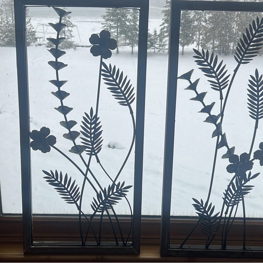 2-wPiece Wood and Metal Flower Wall Panels $45 OBO